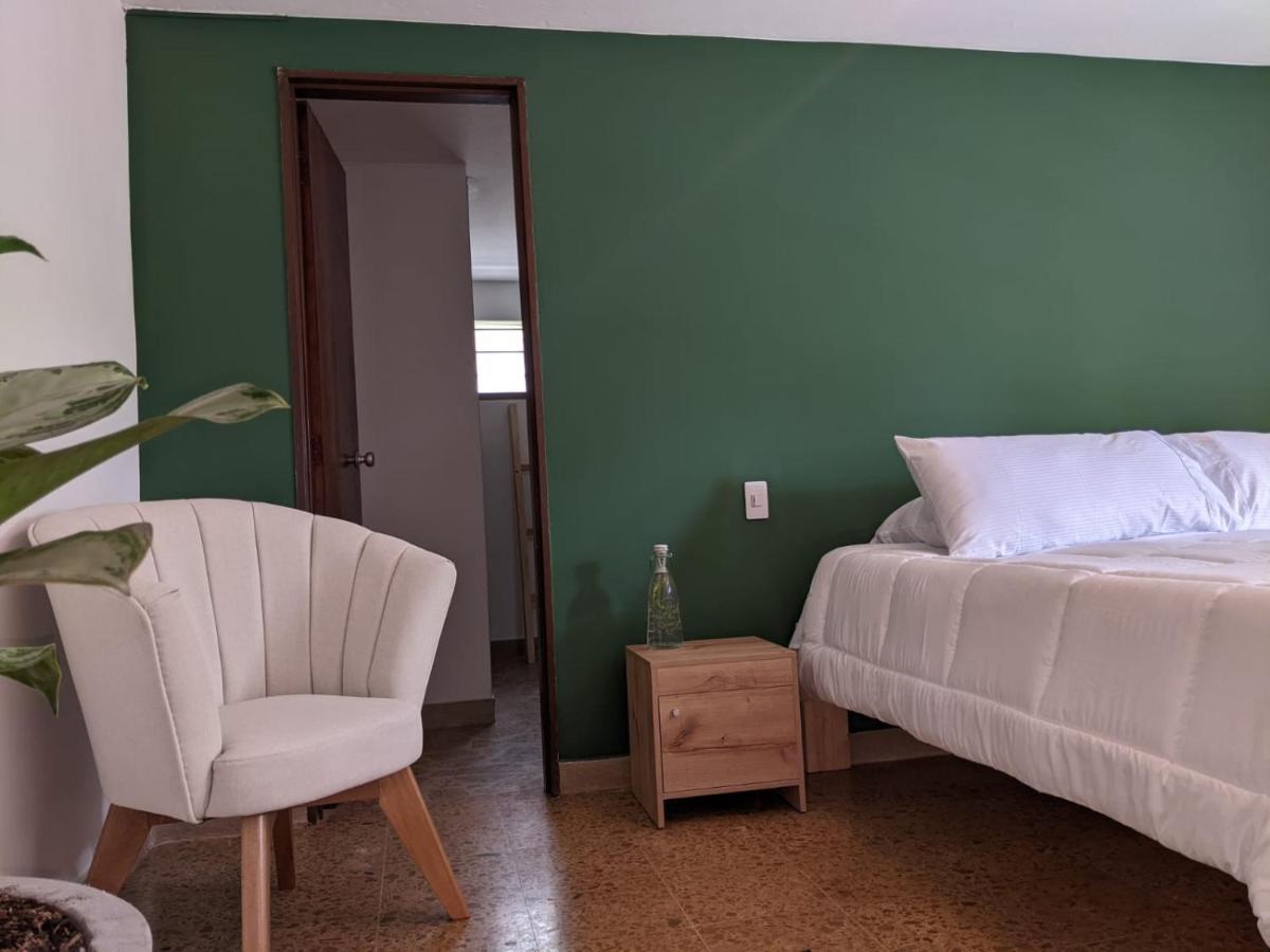 Habitacion Privada En El Poblado. Lo Mejor De Muy Cerca